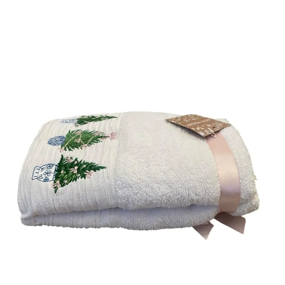 Christmas Hand Towels 2pc Embroidered Chinoiserie Christmas Trees Cotton NEW